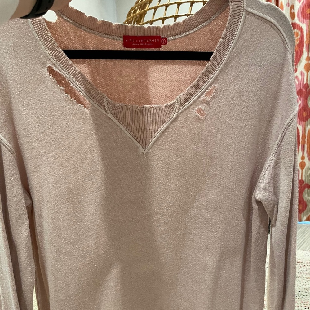 size s light pink sweater